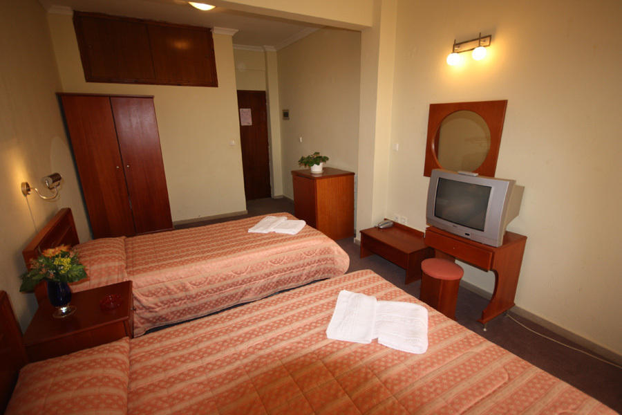 Cavo D' Oro Hotel Nea Moudania Quarto foto